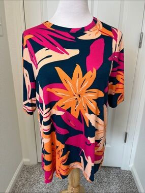 LuLaRoe Tropical Floral Short Sleeve Top - Navy, Fuchsia, Orange, Peach